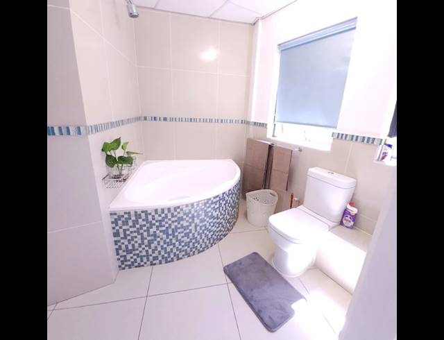 4 BEDROOM PENTHOUSE FOR SALE IN NEW TOWN CENTRE